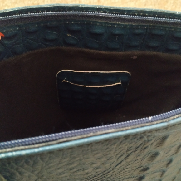 Genuine Leather Navy Blue Purse - Picture 5 of 6